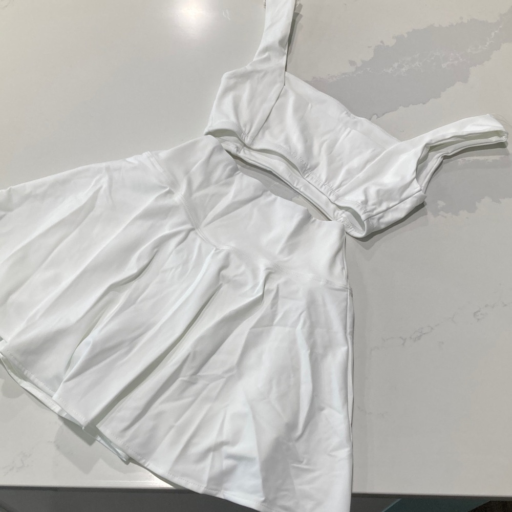 Super Cute White Tennis Skirt Set (XS) 🎾